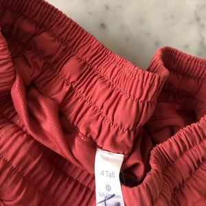 women’s size 4 lululemon shorts